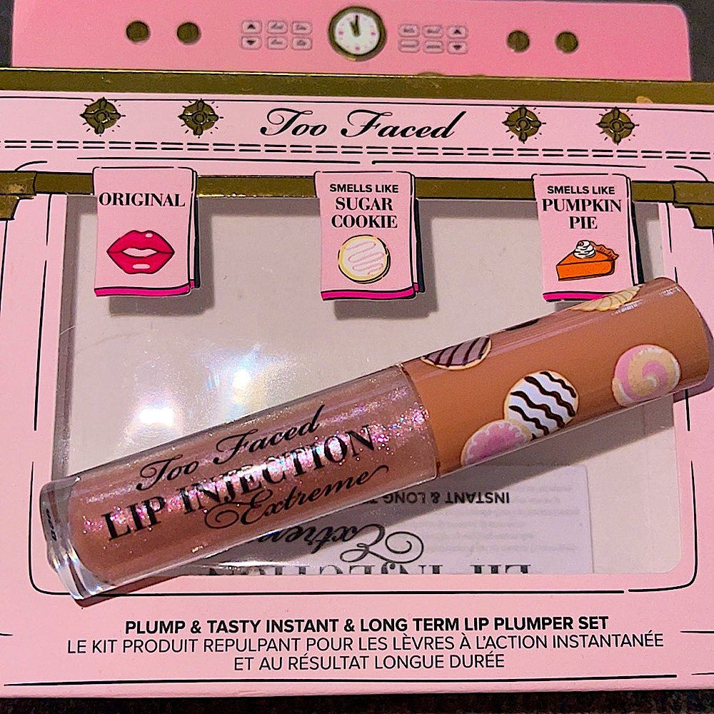 ‼️LAST ONE‼️🆕🍪TOO FACED: “Christmas Cookie” Lip Injection Extreme TRAVEL SIZE